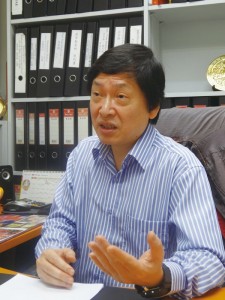 蘇燕翎攝 馬 鐵 穎