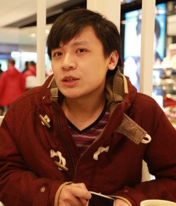 黃俊傑認為「兩個方案都是跨世代的資產轉移」。