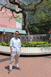 劇 場 導 演 周 昭 倫